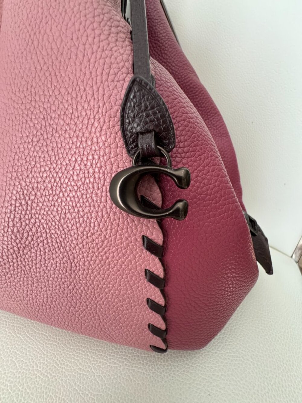 COACH Retail Dalton 31 Colorblock Pebble Leather Hobo Whipstitch 76068 - Picture 3 of 13
